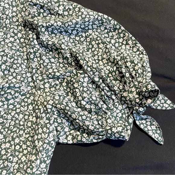 EUC VERONICA BEARD GIZELA BLOUSE IN FOREST GREEN - SIZE 8 - Picture 10 of 15